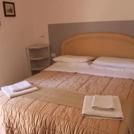 Casa Di Borgo Тоди