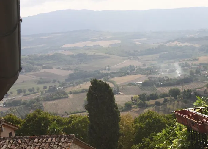 Apartment Casa Di Borgo Todi